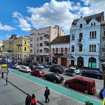 City Center Apartment -M Cluj-Napoca Exterior foto